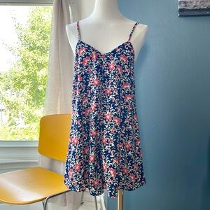 Urban Outfitters Printed pull-on romper